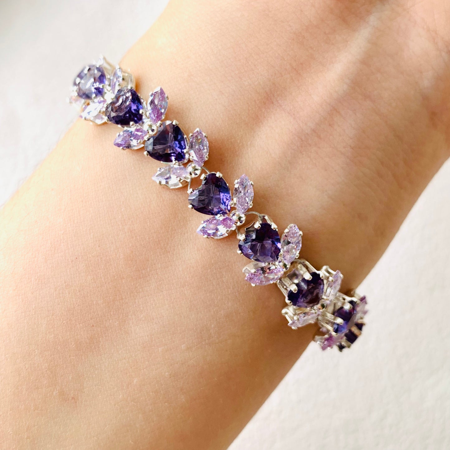 Pulsera de aguamarina y perla hecha a mano