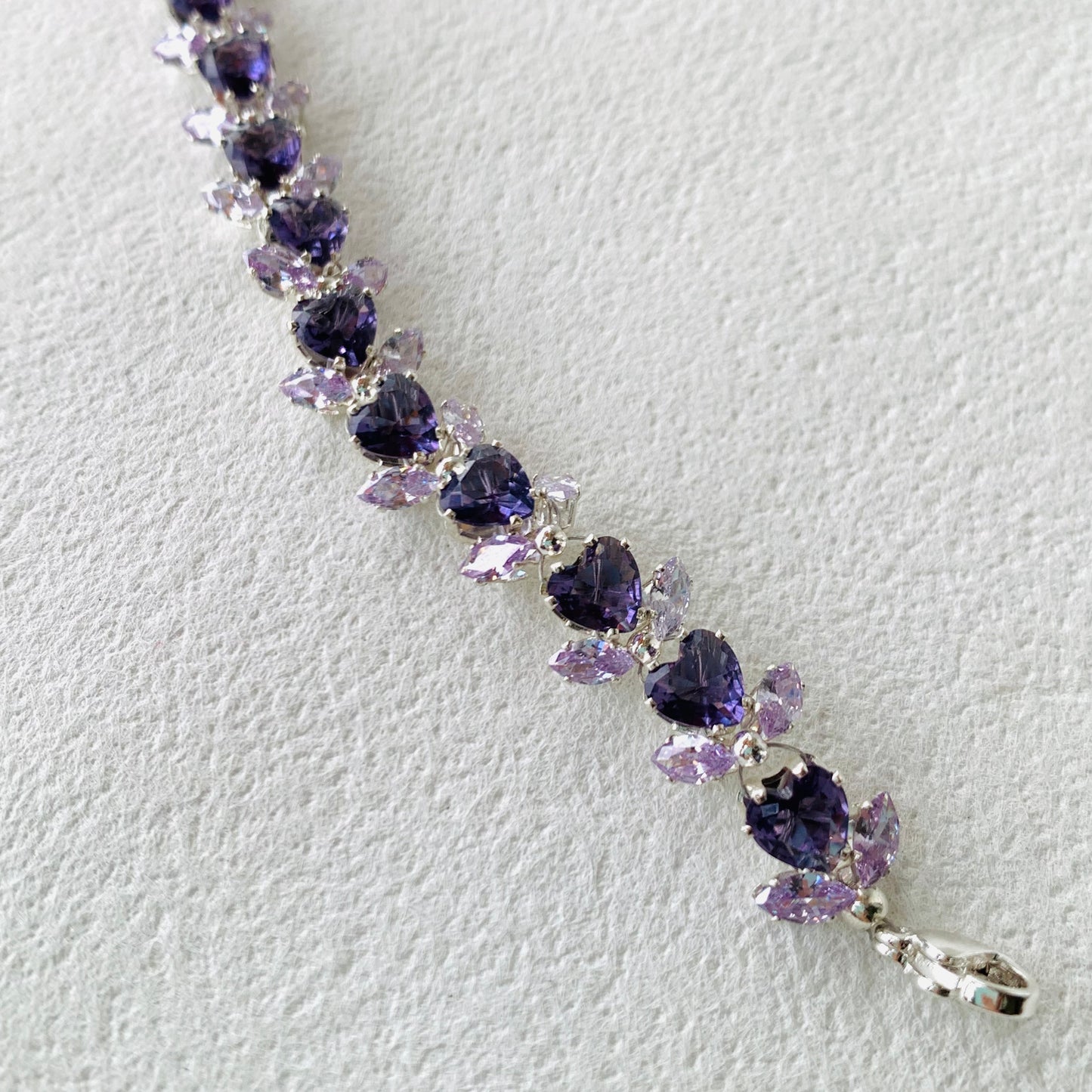 Pulsera de aguamarina y perla hecha a mano
