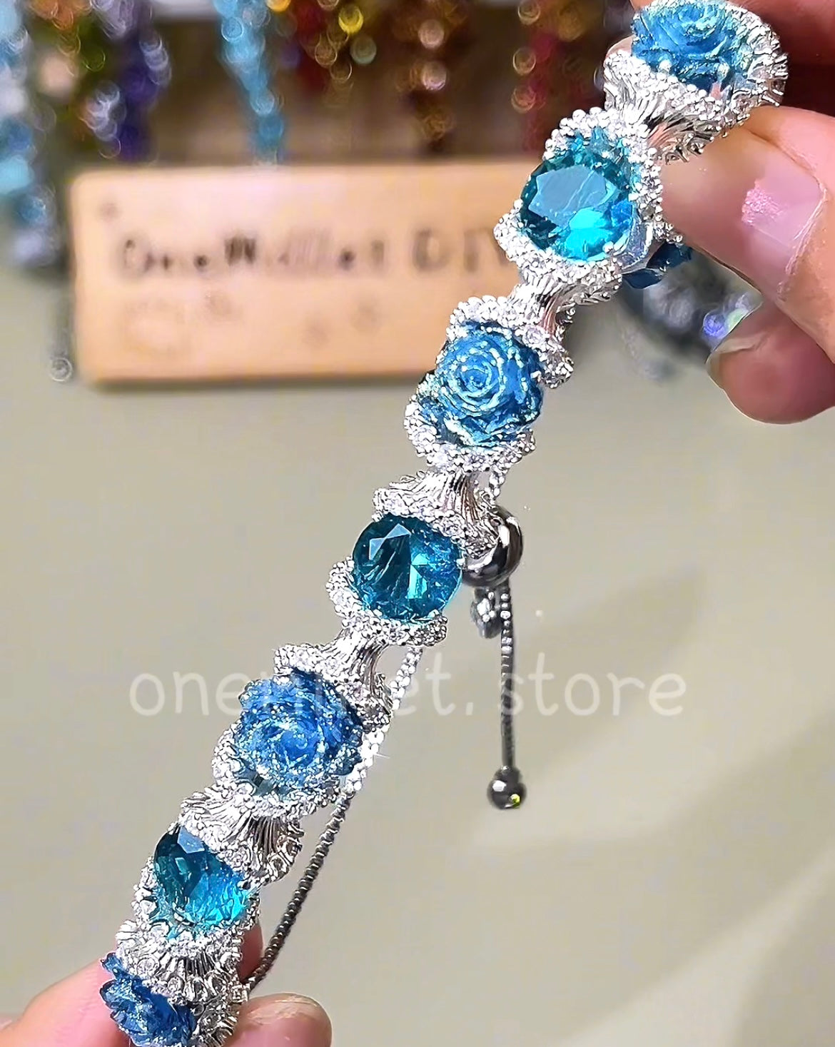 Pulsera de aguamarina y perla hecha a mano