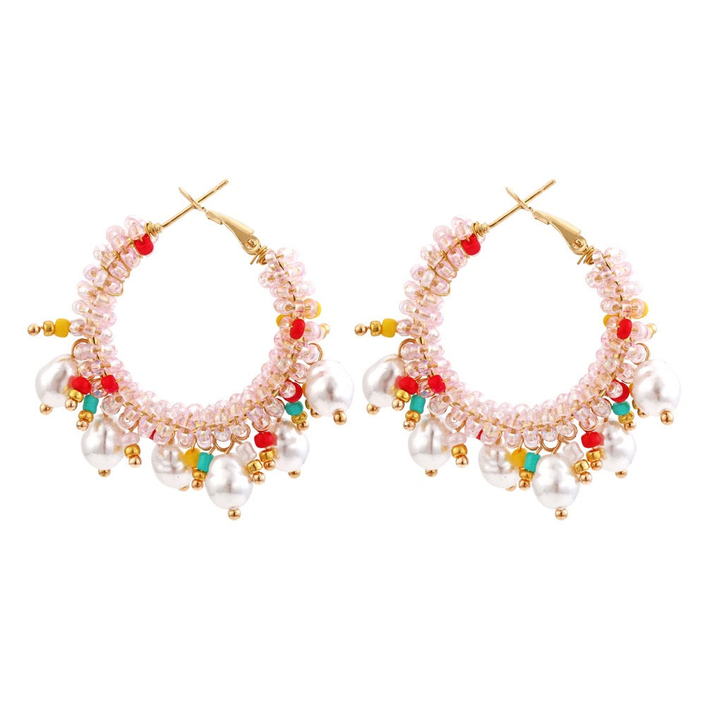 Pendientes bohemios de cuentas hechos a mano con perlas