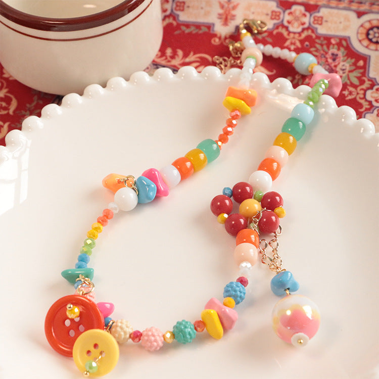 Collar hecho a mano con botones de cuentas de colores