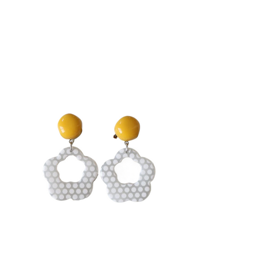 Flower Earrings in Yellow Silver Needle Earring Studs