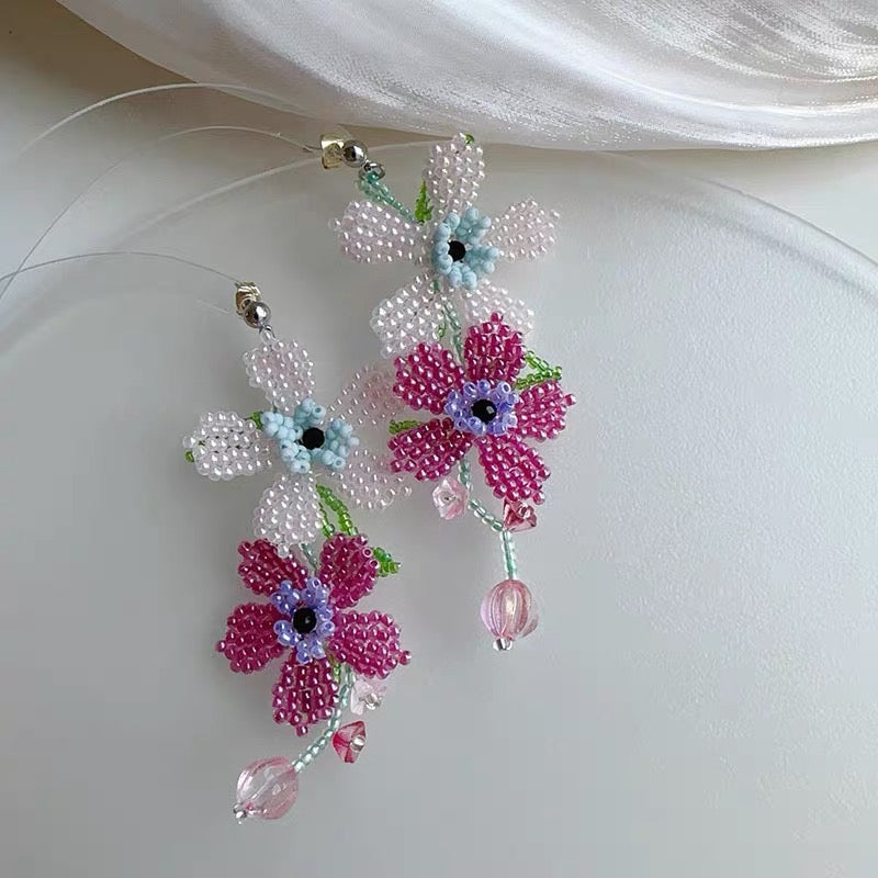 Pendientes de cuentas hechos a mano Pendientes florales de verano hechos a mano