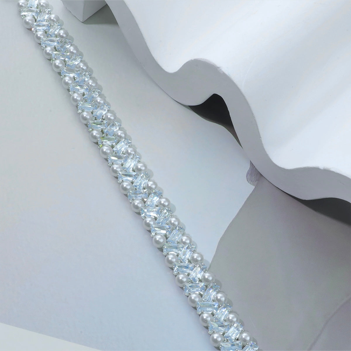 Kit-M23 Handmade Pearl and Cubic Zirconia Bracelet DIY Kit