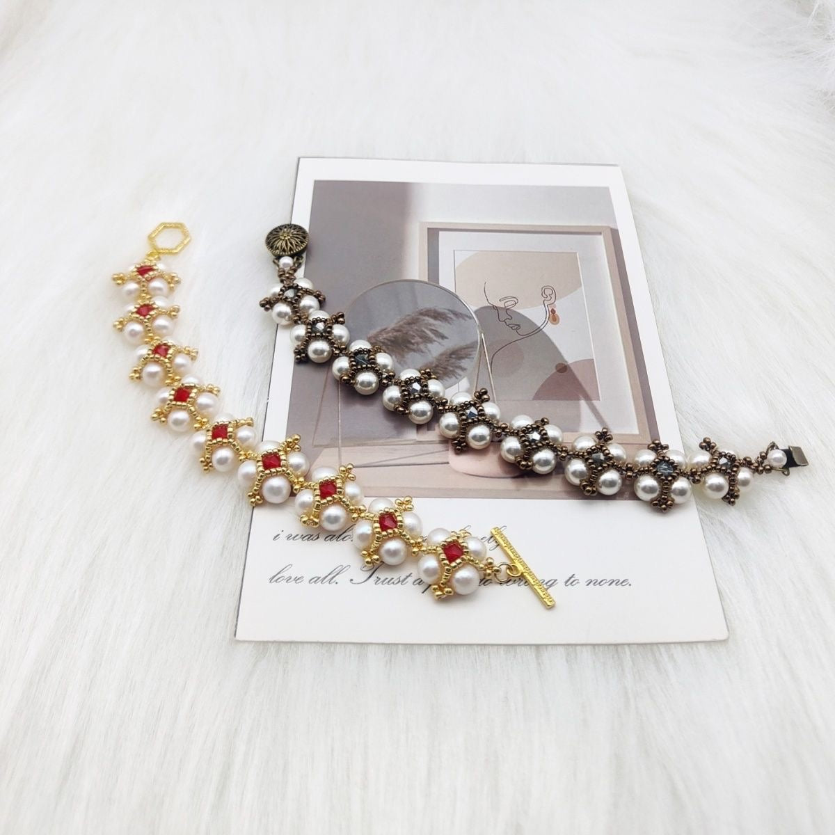 Pulsera de perlas y cuentas de semillas hecha a mano de alta calidad: color duradero