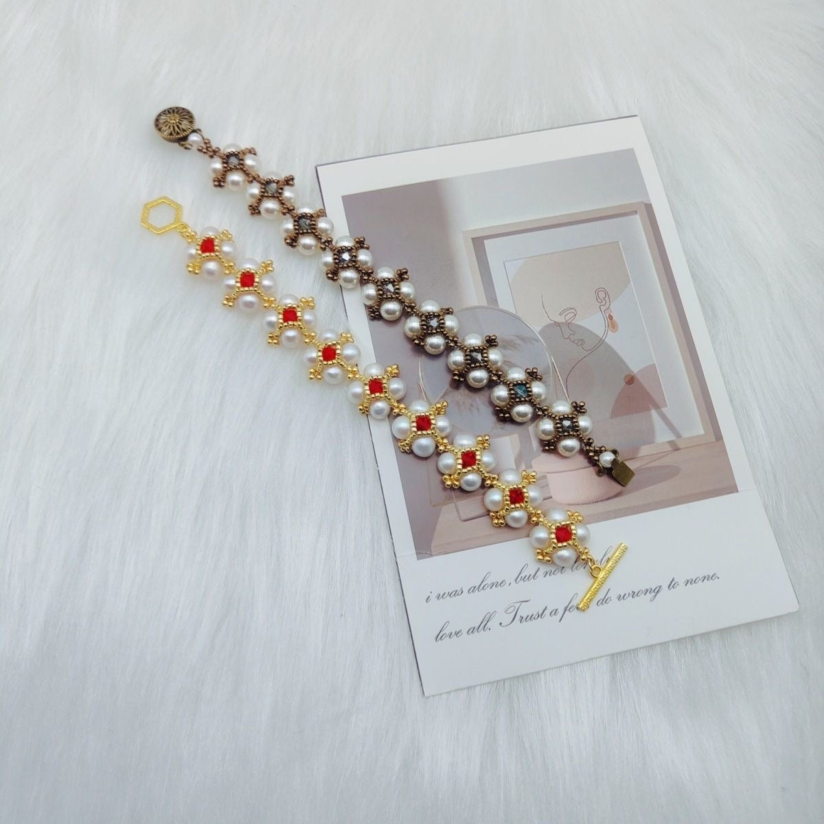 Pulsera de perlas y cuentas de semillas hecha a mano de alta calidad: color duradero
