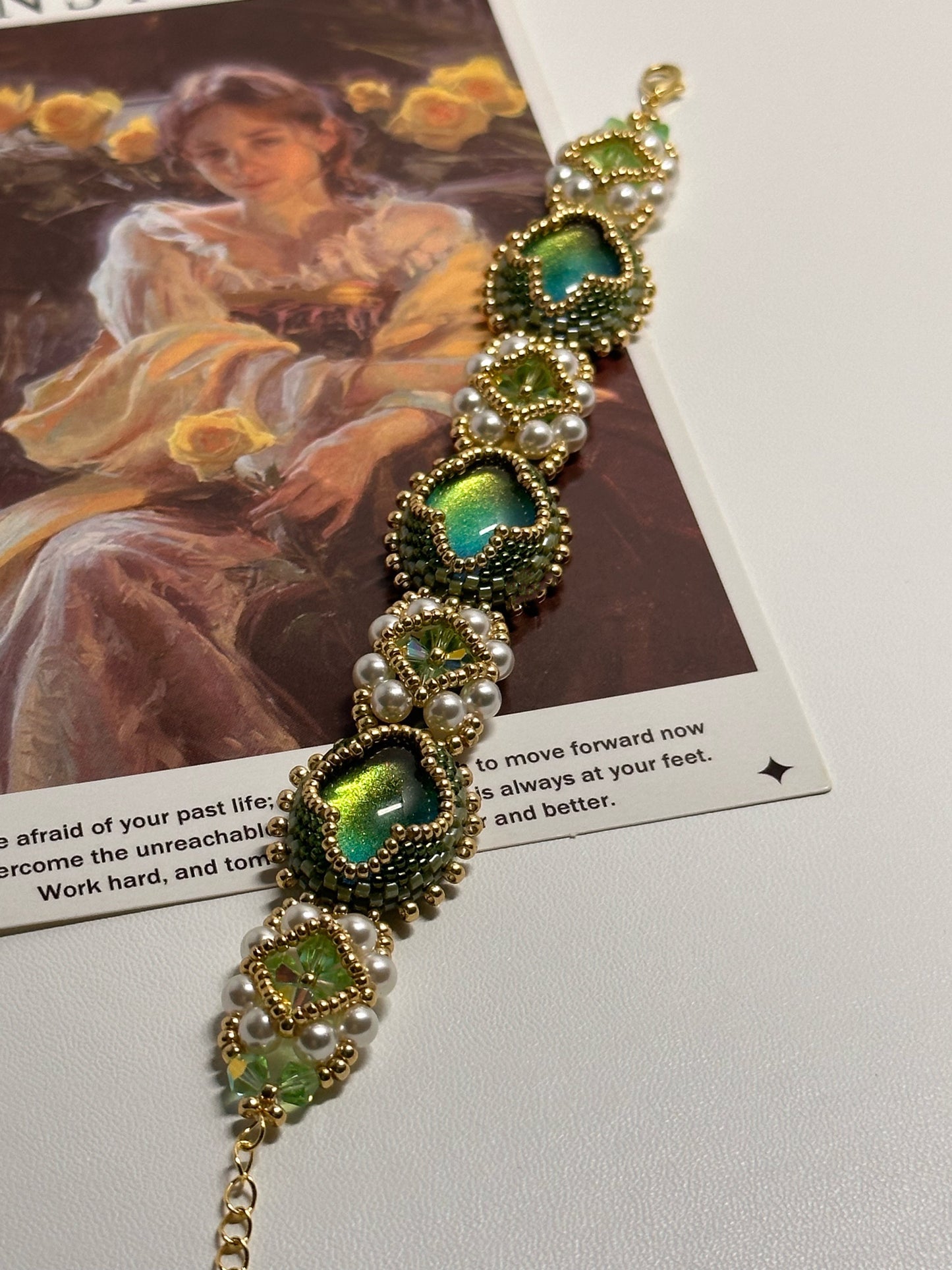 Victoria Phantom - Pulsera de piedras preciosas con cuentas de semillas personalizada y hecha a mano