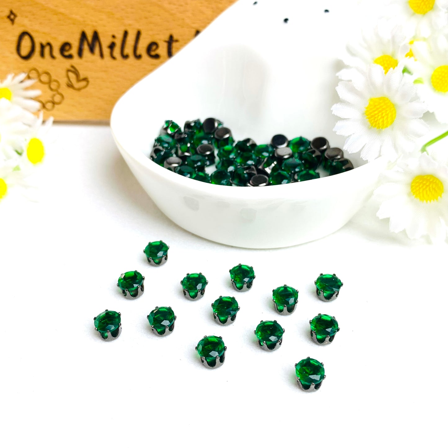 OneMillet Black-Base Round Zirconia Stone 5mm