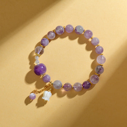 Natürliches Amethyst-Armband mit Maiglöckchen-Anhänger aus Muschel