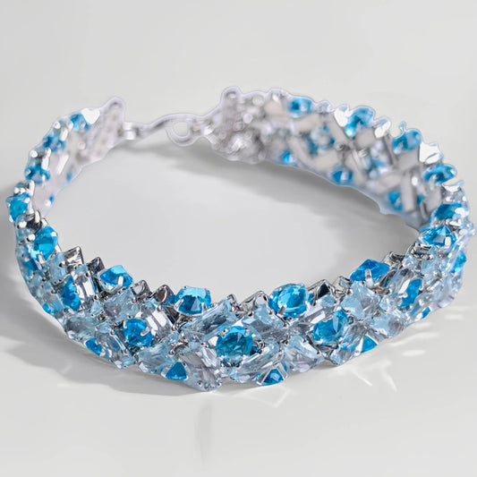 Pulsera de aguamarina y perla hecha a mano