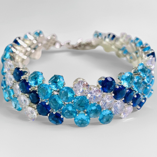Pulsera de aguamarina y perla hecha a mano
