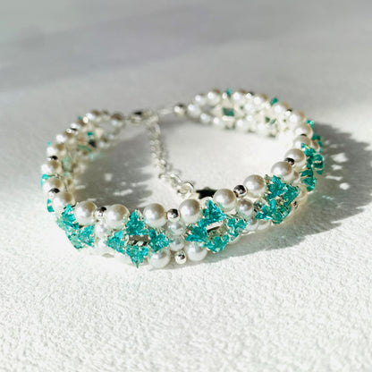 Pulsera de aguamarina y perla hecha a mano