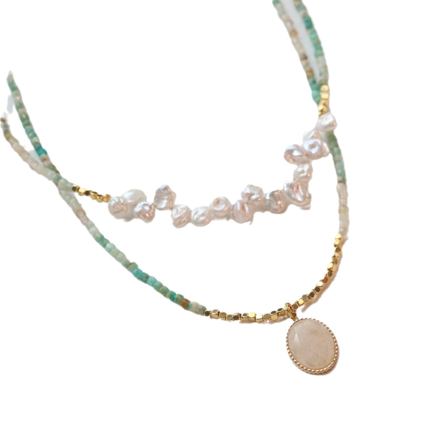 Handcrafted 18k Gold Necklace with Green Natural Stone and Pearls