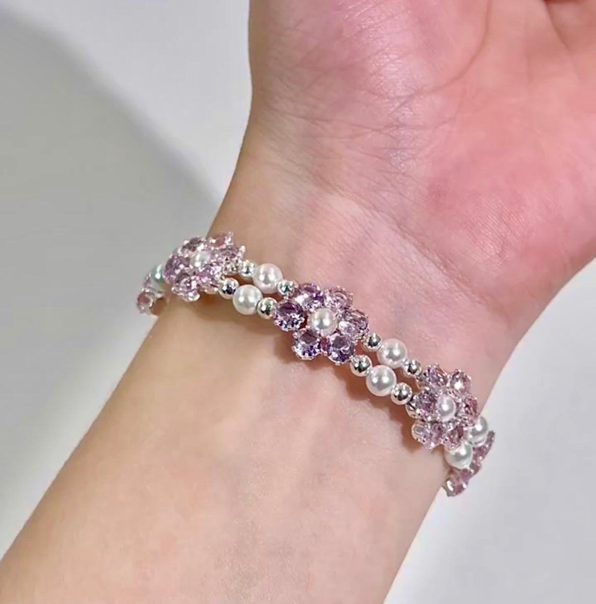 Pulsera de aguamarina y perla hecha a mano