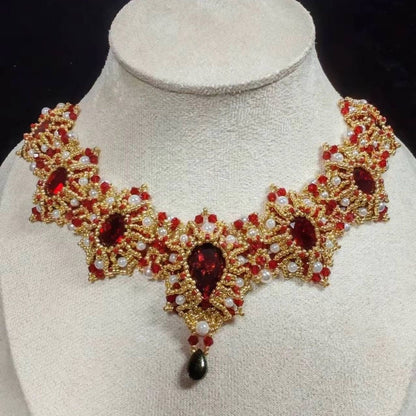 Collar con diamantes inspirado en el Louvre: collar hecho a mano de alta calidad