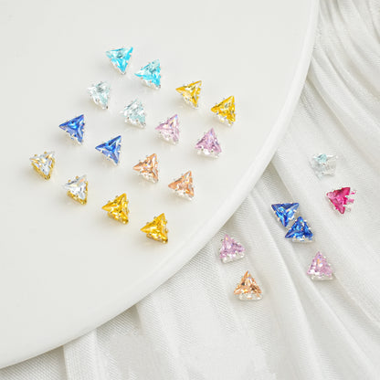 Triangle Zirconia Beads 4MM