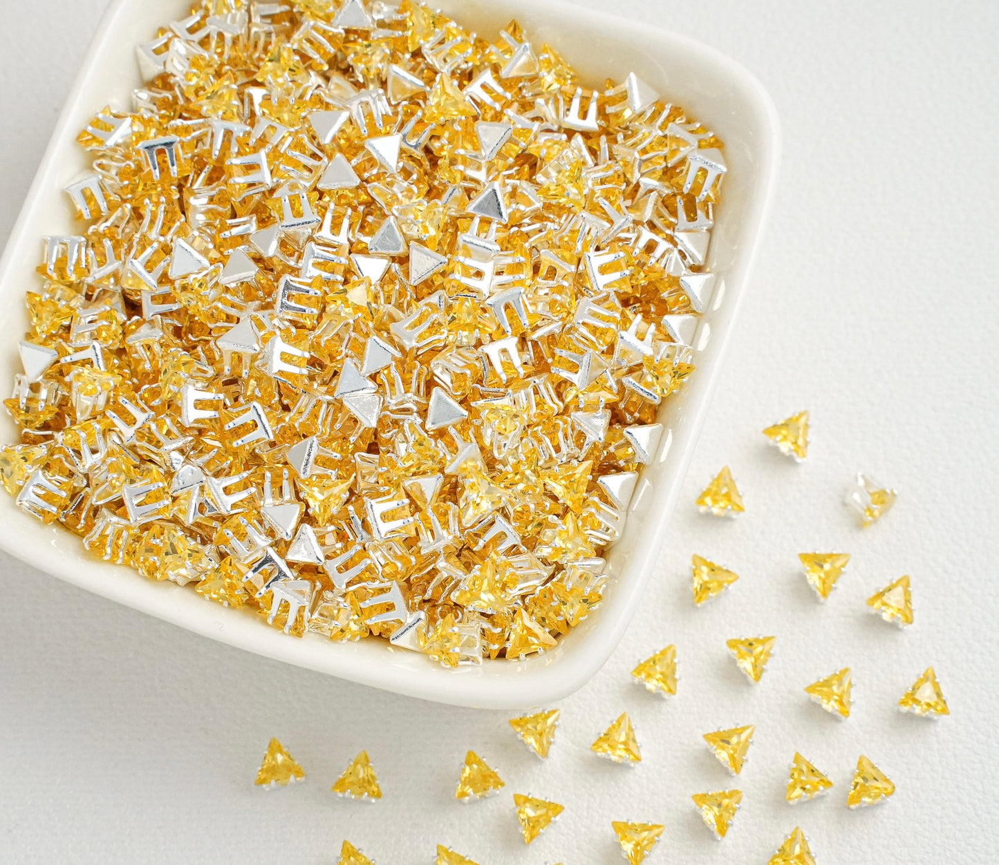 Triangle Zirconia Beads 4MM