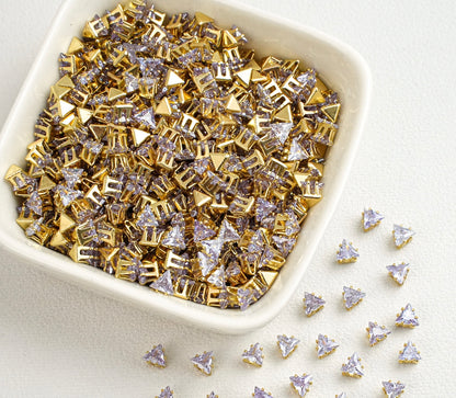 Triangle Zirconia Beads 4MM