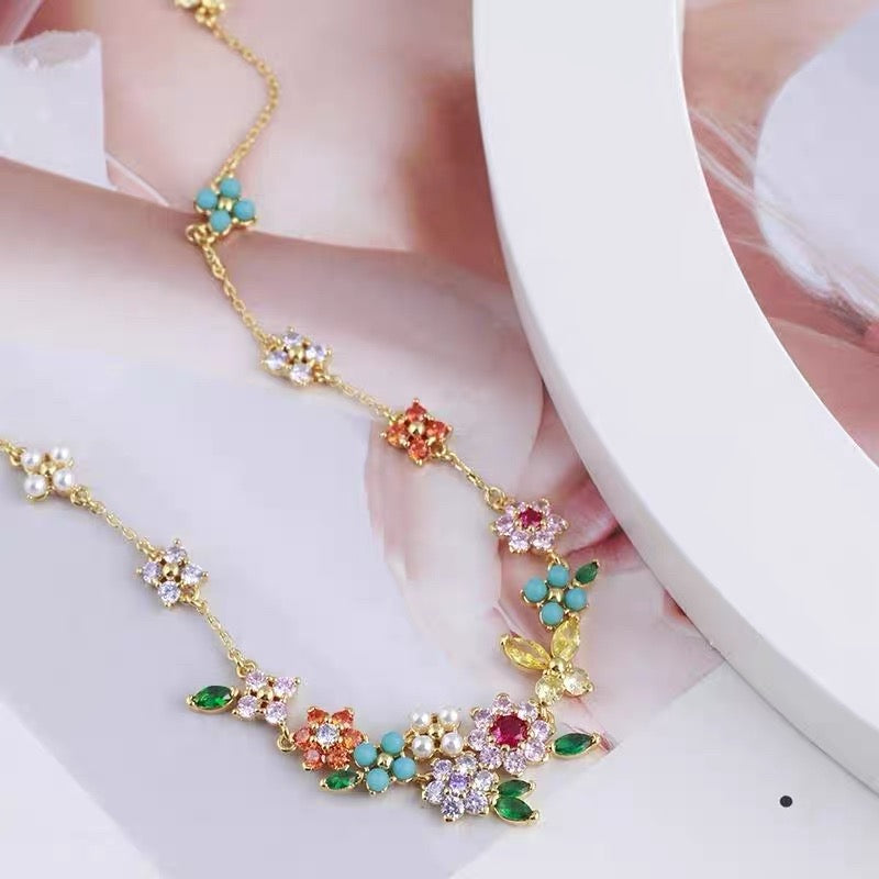 Zircon Flower Necklace 18K Gold Plated